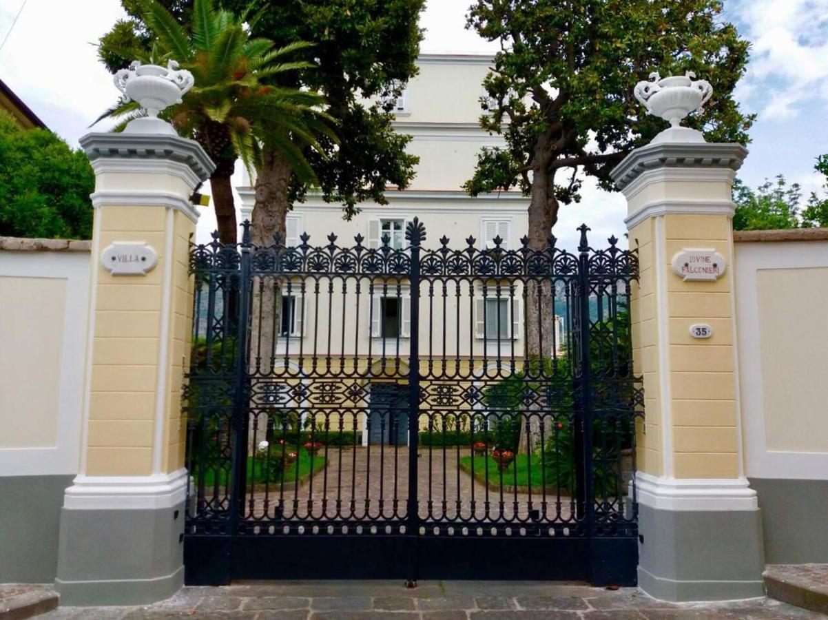 Villa Falconieri Sorrento Suite Sant'Agnello Exterior photo