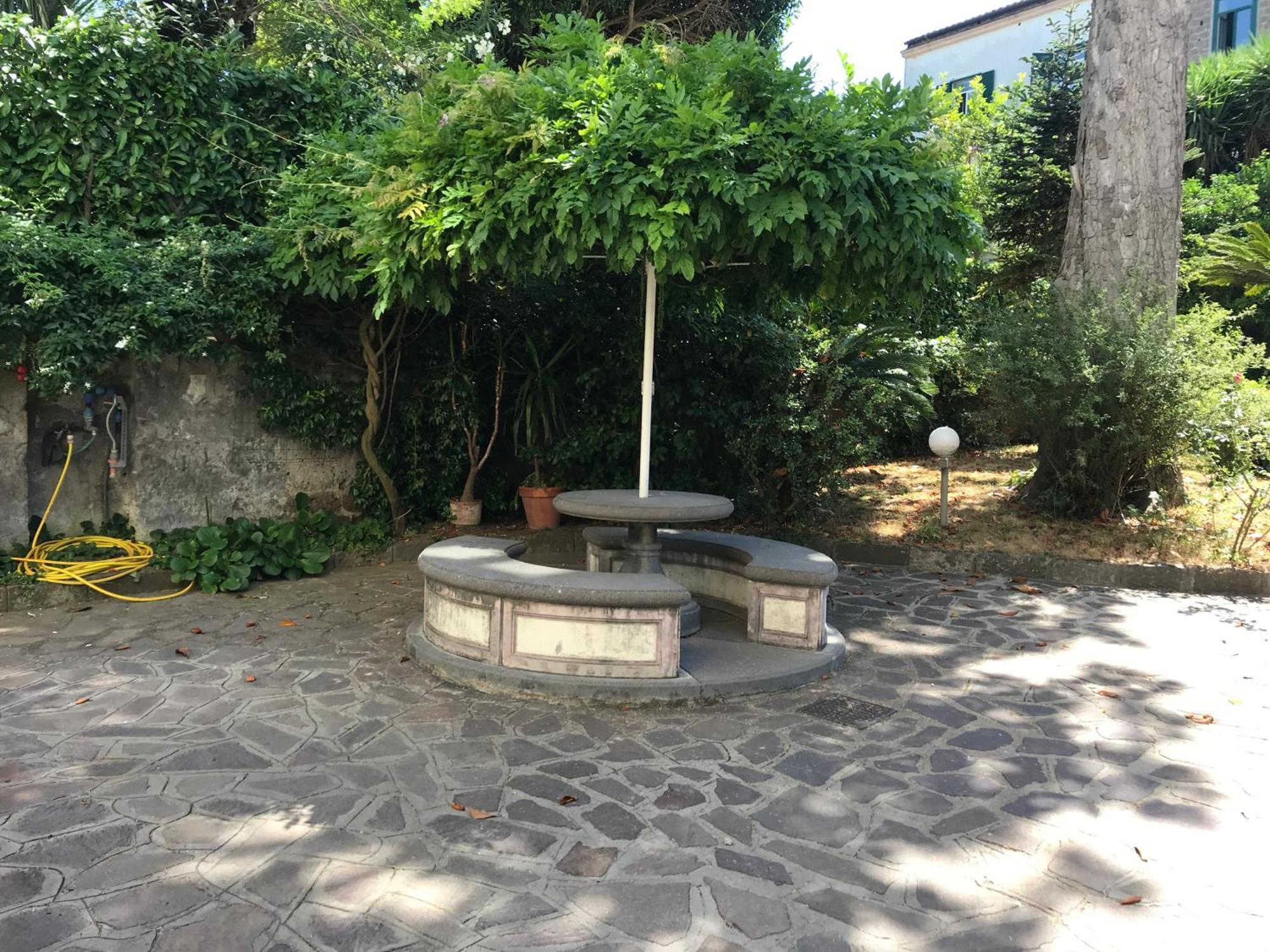 Villa Falconieri Sorrento Suite Sant'Agnello Exterior photo